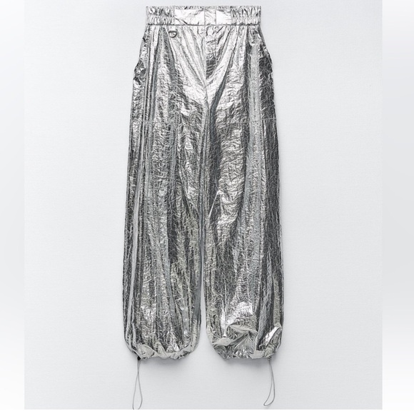 Zara Silver Metallic pants. Medium. - Picture 5 of 11